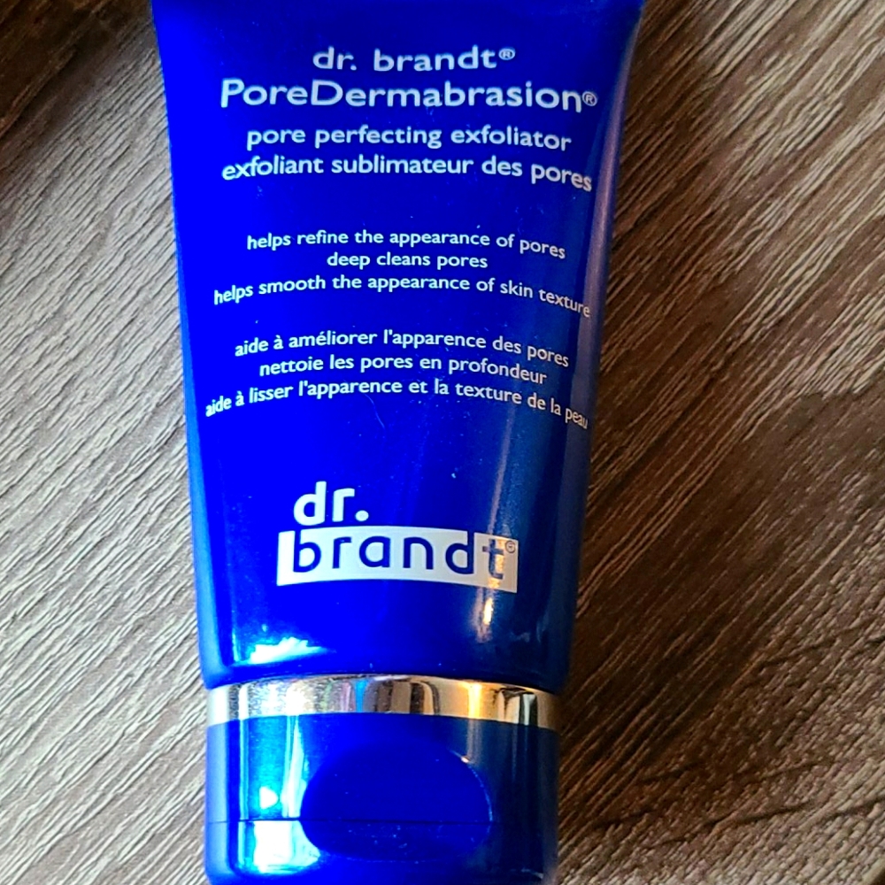 Dr. Brandt PoreDermabrasion